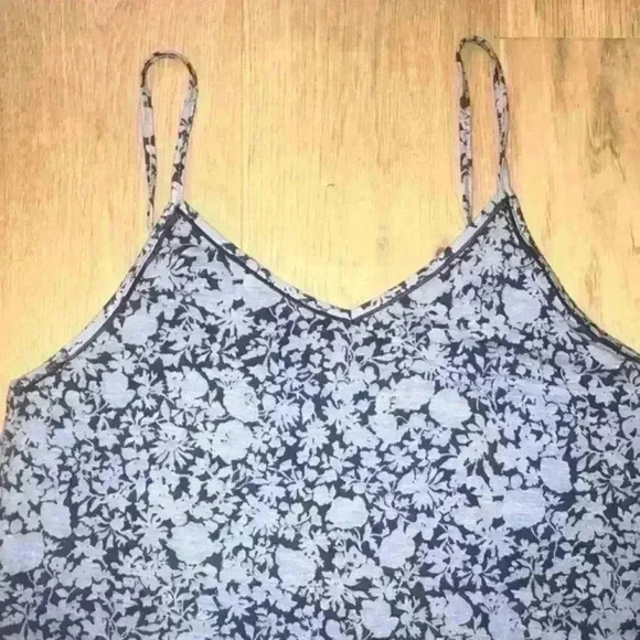 NWOT Love by GAP top - Picture 7 of 8